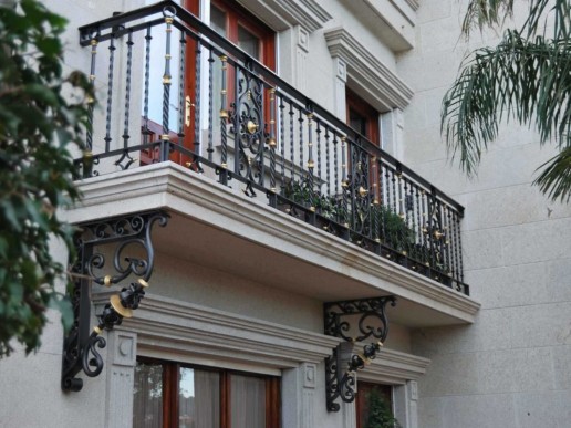 Pasamanos de hierro forjado modelo Carregal